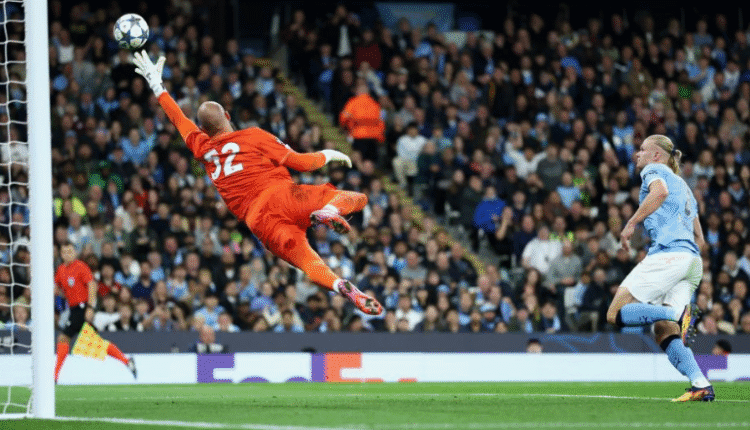 Haaland Just Broke a Champions League Record That Messi & Ronaldo Never Did This Fast